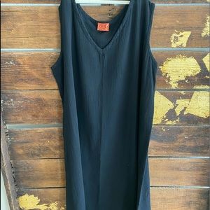 Oh My Gauze - Black Sleeveless V - Neck MIDI Dress size 3 NWOT
